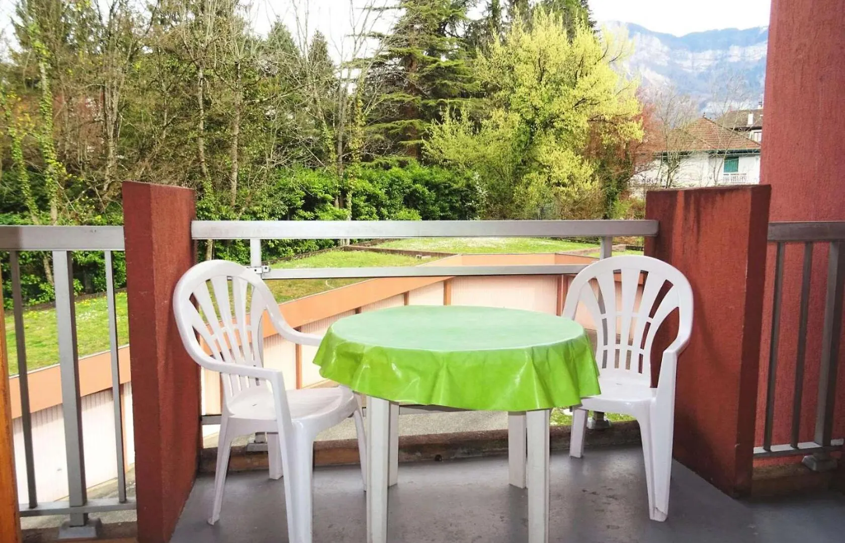 Apartment Residence Le Saint Charles A - Studio Idealement Situe A 50 M Des Thermes Chevalley ! Mae-7704 Aix-les-Bains